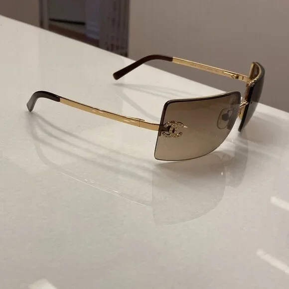 CHANEL VINTAGE Y2K SUNGLASSES